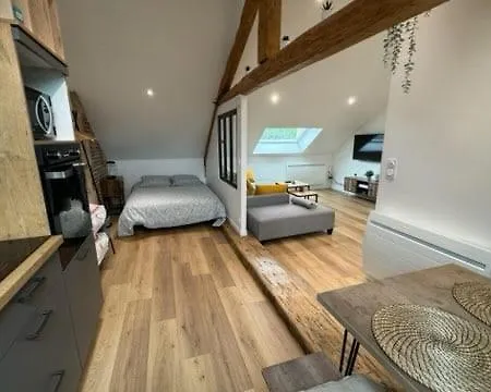 Meuble Type Loft - דירה פאלז