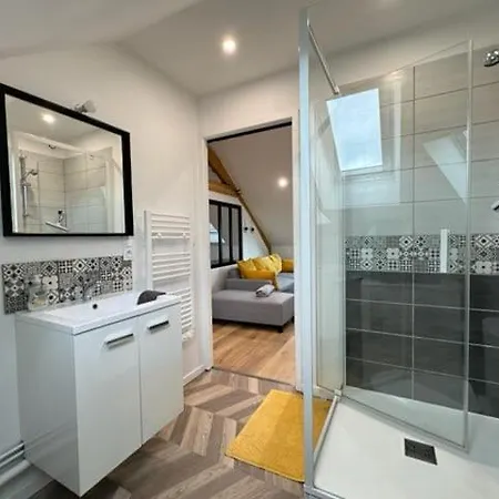 דירה Meuble Type Loft -